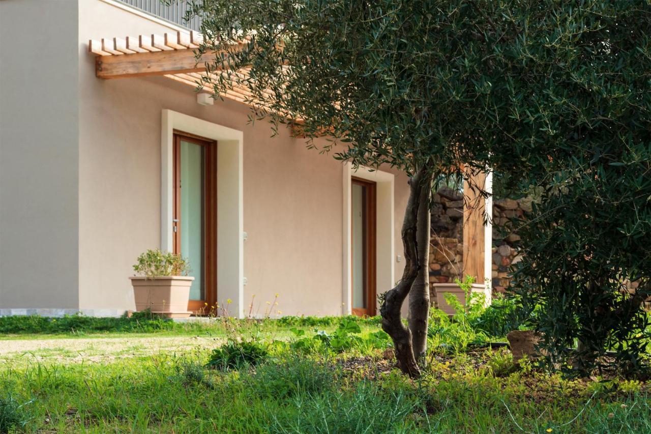 Bed and Breakfast Sa Guardia De Ferricci à Solanas  Extérieur photo